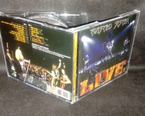 TWISTED SISTER – LIVE At Hammersmith – Usado – Duplo